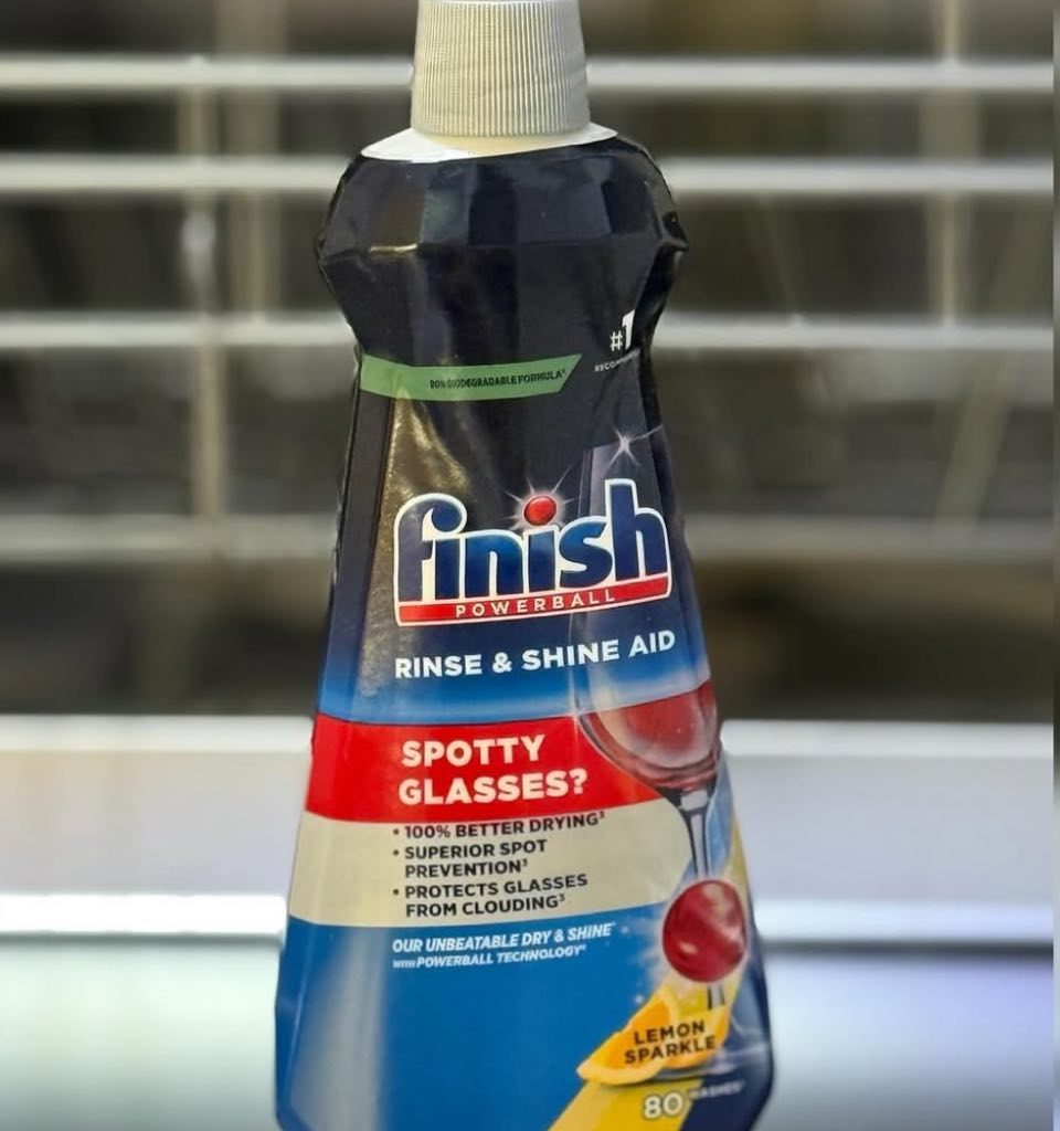 مایع جلادهنده ظرفشویی فينيش لیمویی محصول انگلیس حجم ۴۰۰ میلی ليتر